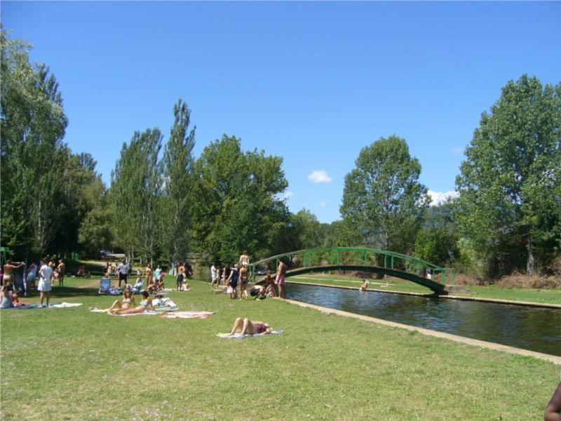 Los Robles I Sotillo del Rincón Esterno foto